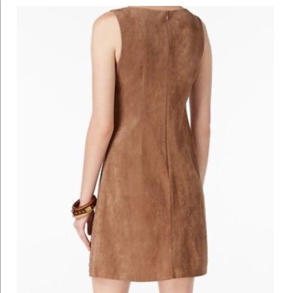 π΅ Jessica Howard π΅ - Picture 2 of 5